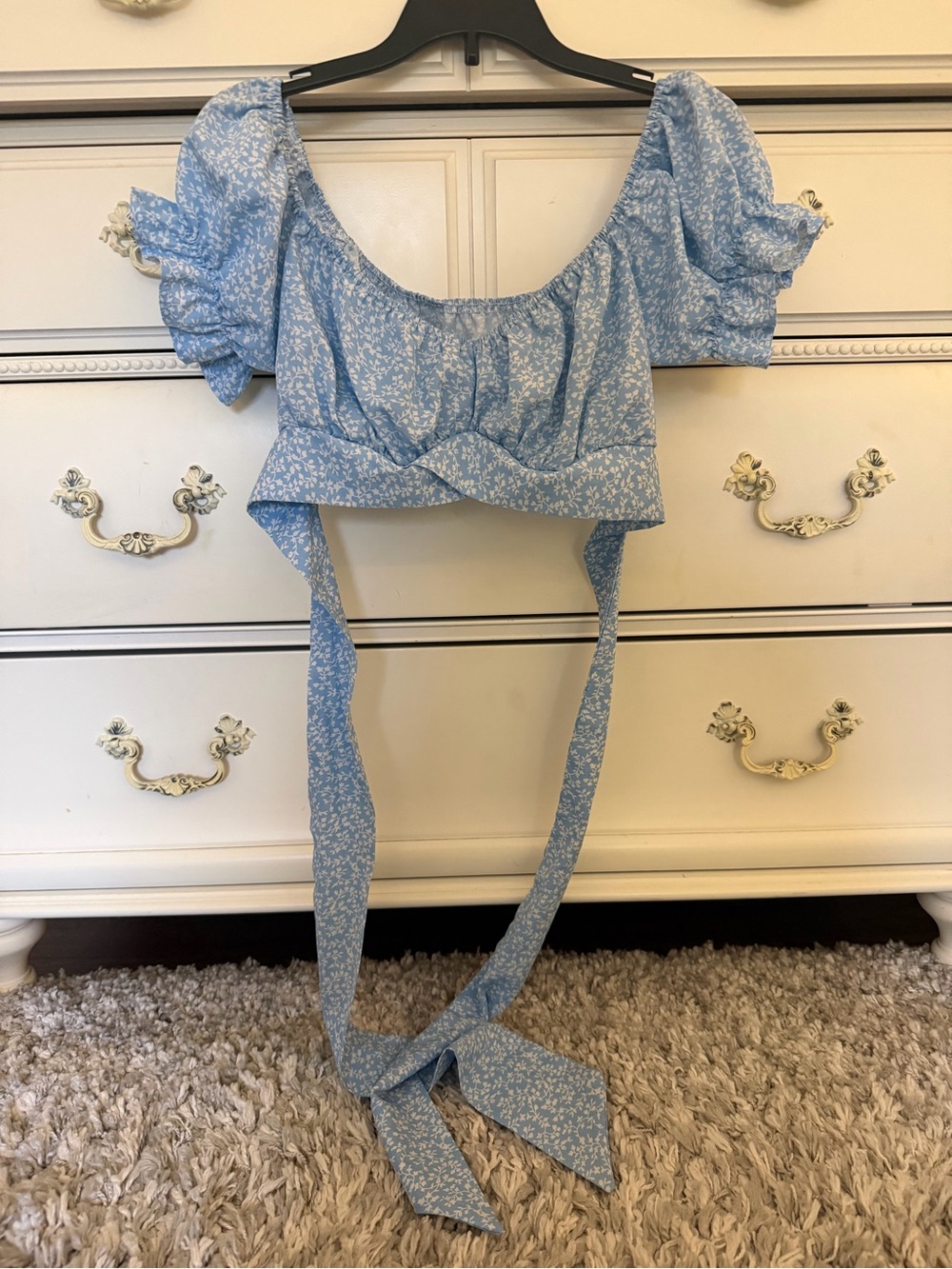 SHEIN Blue Floral Puff Sleeve Tie-Back Crop Top